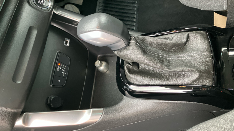 Citroen C3 Aircross 1.2 PureTech 130 Shine Plus 5dr EAT6 Petrol Hatchback